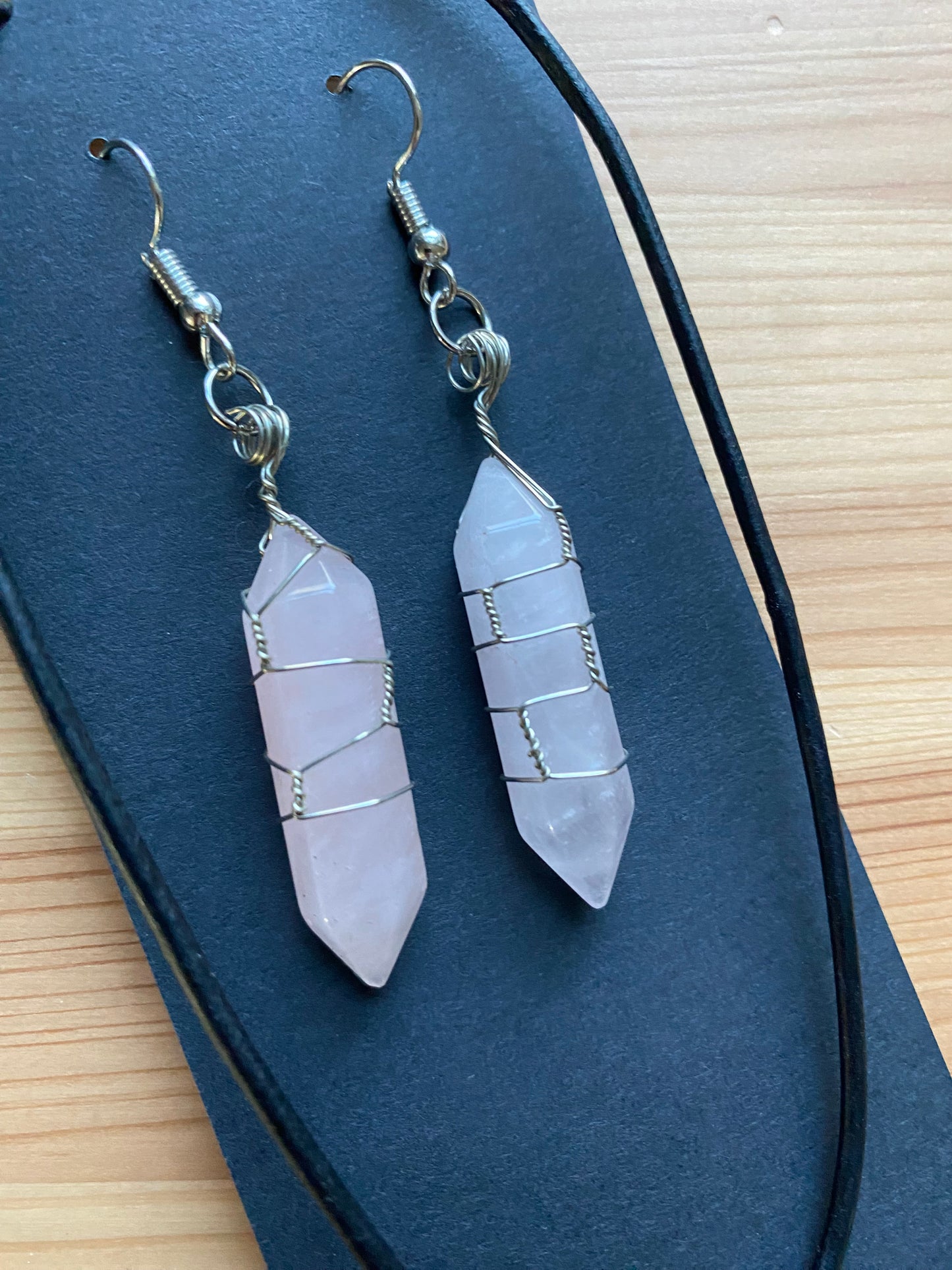 Rose quartz necklace and earring set